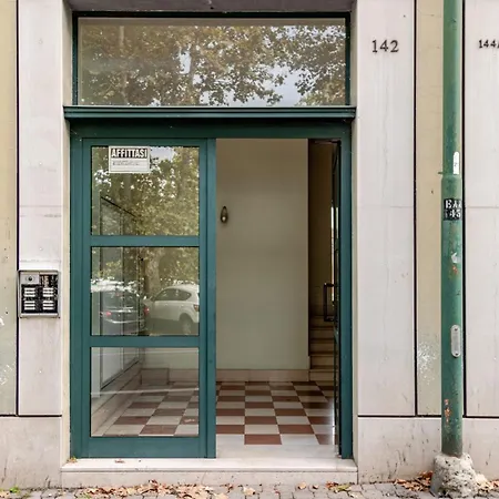 Free Private Parking Piazza Del Palio Stazione 3 Minuti A Piedi Dal Centro
