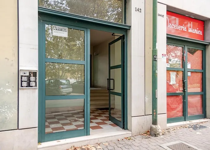 Free Private Parking Piazza Del Palio Stazione 3 Minuti A Piedi Dal Centro * Асти